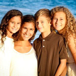 Meet your Posher, Lina